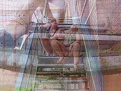 Public Far piss challenge! Roxy vs  Rosella!