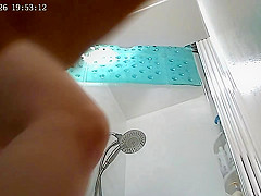 Real amateur Japanese wife in shower