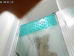 Real amateur Japanese wife in shower