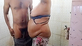 Sex With Pregnant Bhabhi When She Is Taking Shower     wow Very Hot And Sexy Indian Bhabhi