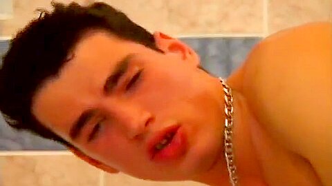 Shower Twinks - Shots