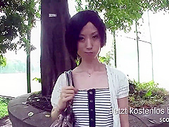 Skinny Japanese teen 18+ Tricked To Suck Strangers Dick In Car