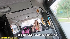 Skinny taxi babe pussyfucked outdoor in cab by taxi driver
