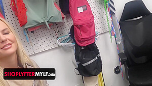 Slimthick Vic - Blonde Milf Gets Deep Cavity Search And Sloppy Facial Cumshot