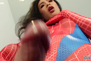 Spider-girl Lily!