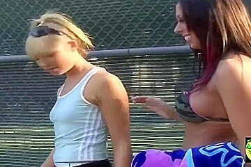 Squirting Into The Mouth Of A Beautiful Blonde In Incredible Lesbian Action - Rachel Starr