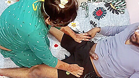 Step Mom And Step son In Fucking Stepsister While Stepmother Was Resting With Him Dirty Hindi Voice