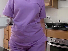 Step Mom With Huge Round Ass Works As A Maid And Gets Fucked By The Boss