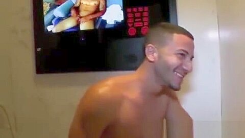 Straight guy loved his blowjob throguht he gloryhole