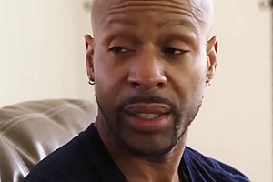 Stunning Shemale Casey Kisses slurps black dudes huge cock