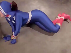 Superheroine Catfight