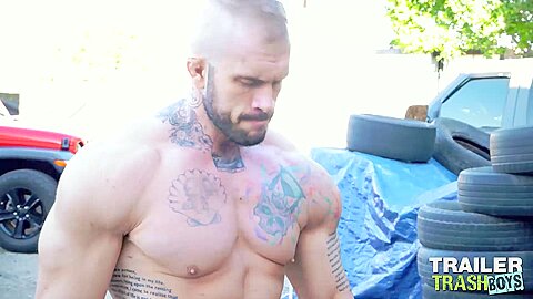 TRAILERTRASHBOYS Ryan Sebastian Barebacks With Davin Strong