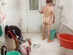 Take A Selfie Bath
