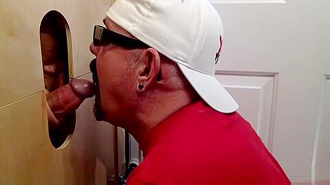 Thick Dick Step dad Wants Gloryhole Head