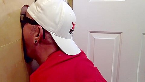 Thick Dick Step dad Wants Gloryhole Head