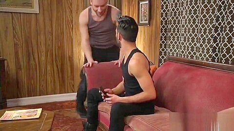 Toyed stud gets edged during kinky threeway