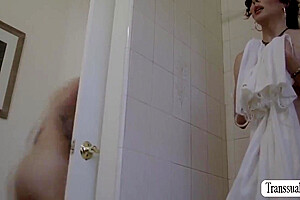 Trans Babysitter Gets Ass Fucked By Boss In Washing Machine 10 Min