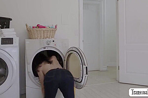 Trans Babysitter Gets Ass Fucked By Boss In Washing Machine 10 Min