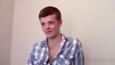Twink amateur jizzes pov