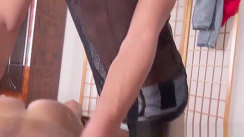 Twunk ass stuffed with plug during massage