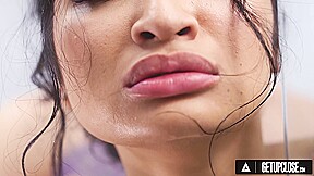 UP CLOSE - Petite Avery Black Gets CREAMPIED During Steamy Standing Sex With Hung Stud Jayden Marcos
