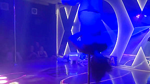 Wet Messy Public Stage Show - Dakoda Jane - Miss Firm Australia 2017