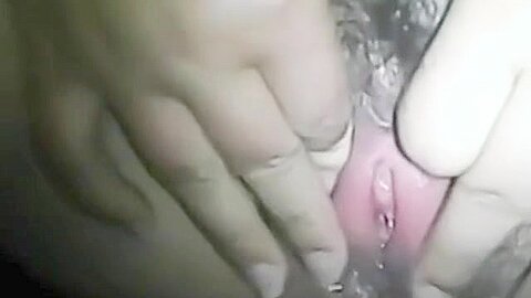 Wetting Pussy Of Lonely Chinese Milf