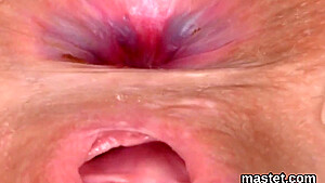 Wonderful Czech Bombshell Is Stretching Shaved Hole