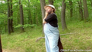 Young Czech Chick Fucked By Old Dude With Kitty Salieri And Pavel Terrier