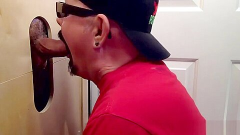 Young Married Guy At The Gloryhole