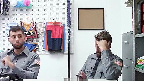 YoungPerps - Security Officer Sucks His Coworkers Thick Cock On The Job