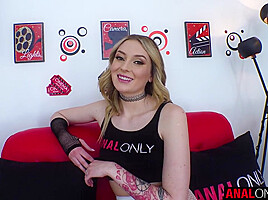 inol brown gy porn -Pleasing Charlotte’s Booty