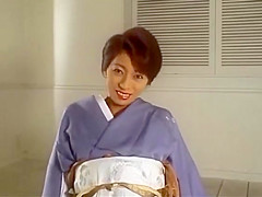 japanese kimono woman facesitting with interview