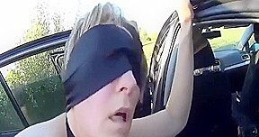 offerte comme une pute a la portiére de la voiture (spankbang)