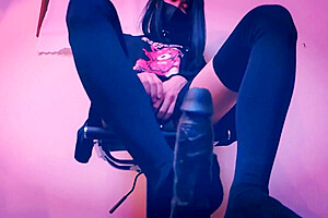 porn long ong ilver -女装 Crossdresser　黒タイツで足コキしてあげますよ　footjob