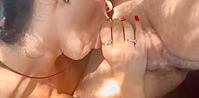 sa femme l améne le sucer dans le bois et la voiture (pornhoader)