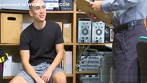 teen 18+ lets officer enter his asshole as a BRIBE